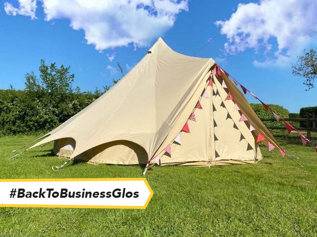 Perfectly-timed for summer vacays, Cotswold Farm Park’s new ‘glampsite’ opens from Friday 9 July to Tuesday 31 August 2021.