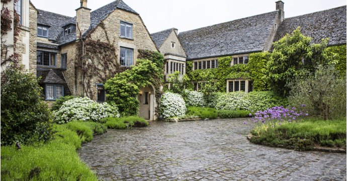Luxury Cotswolds venue becomes first climate positive hotel in the UK
