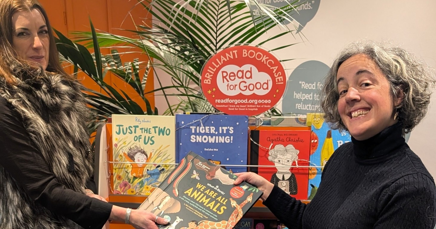 Supervet teams up with Gloucestershire charity to donate books to children's hospitals