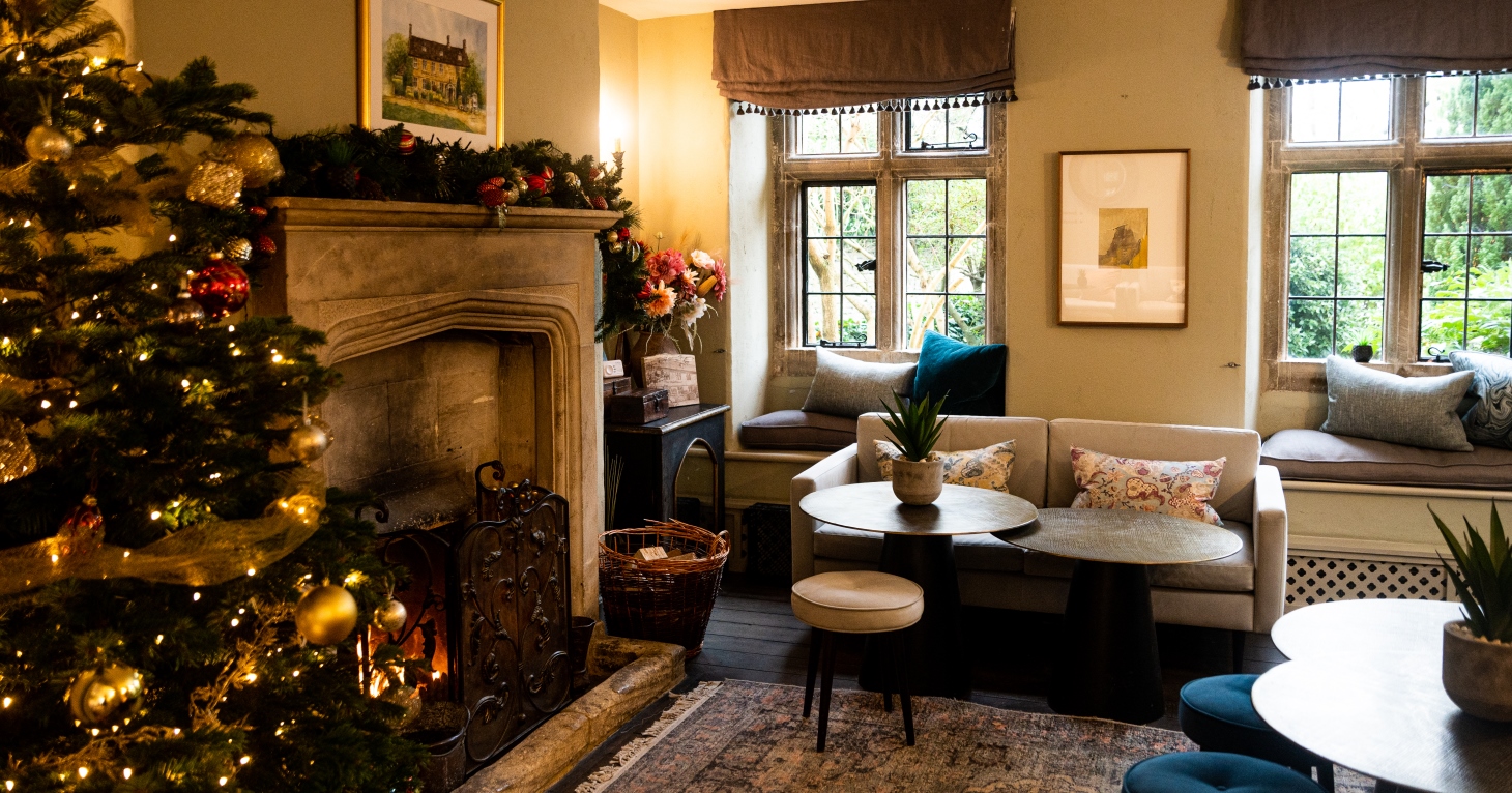 Enjoy a magical Cotswolds Christmas party with free tipi hire