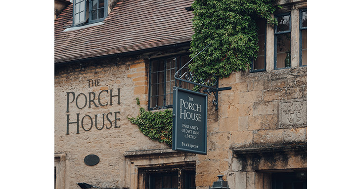 Visit award-winning pubs, idyllic inns and local Cotswold favourites.