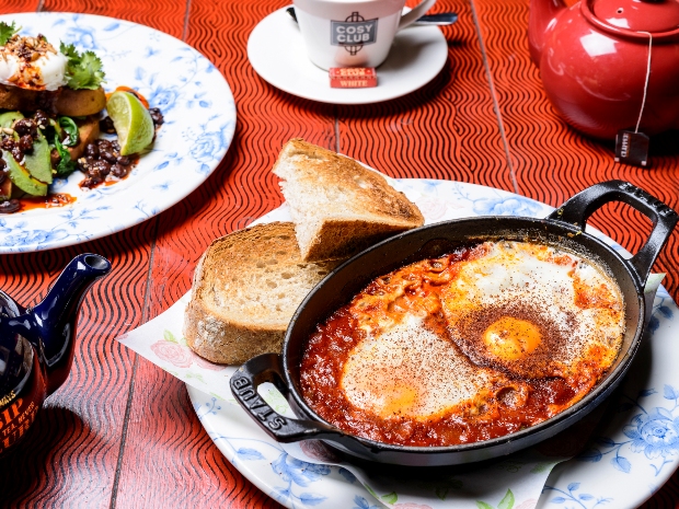 Sip on unlimited Prosecco this bank holiday.