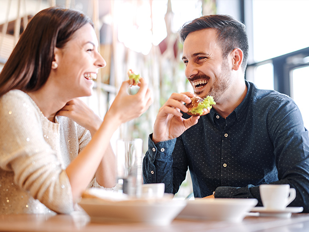 Save up to 10 per person, when eating out at Tewkesburys independent restaurants, cafs and pubs.