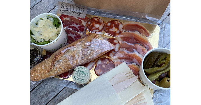 Picnic platters, gin to go and free Cotswold walking maps at The Maytime Inn
