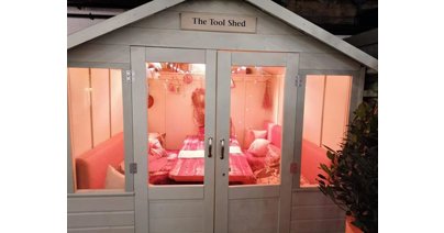 The King's Arms' garden sheds can seat up to six diners at a time.