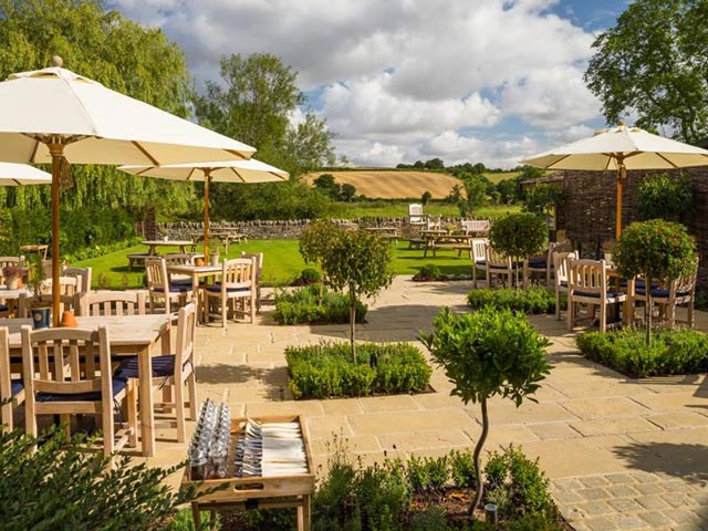 The Maytime Inn review