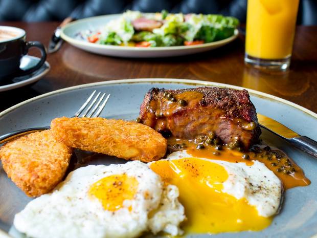 Start your day at the races well with brunch at The Ox in Cheltenham.