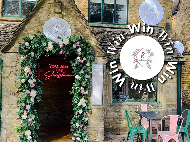 Bottomless brunch in the beautiful Bourton-on-the-Water, what could be better?