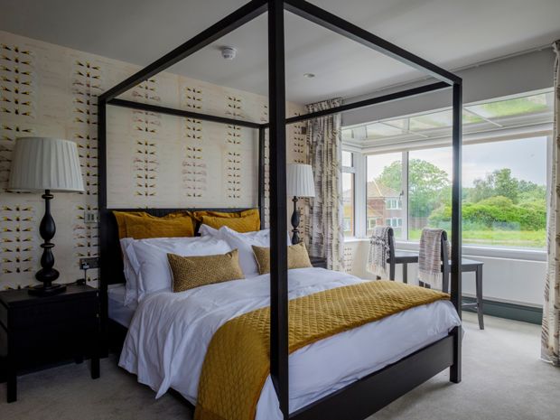 WWT Slimbridge launches luxury holiday lodge