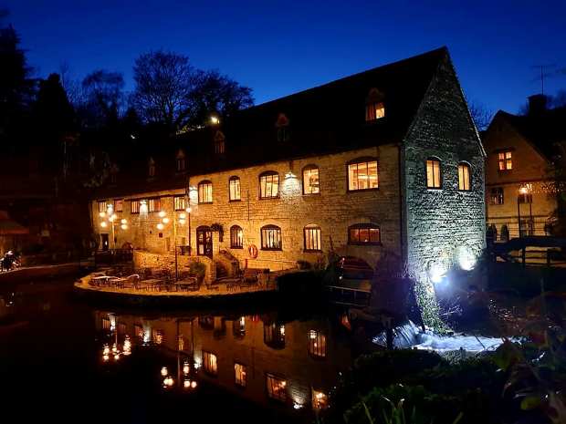 One winner can enjoy dinner, prosecco and an overnight stay with their plus one.