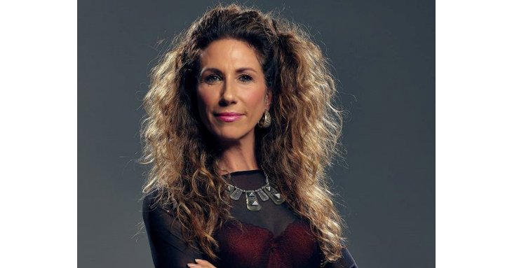 Gaynor Faye discusses the 'big choice' she had to make to star in the first stage version of Band of Gold.