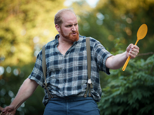 Discover the world of Jack and the Beanstalk at Puzzlewoods open-air pantomime, this December 2020.