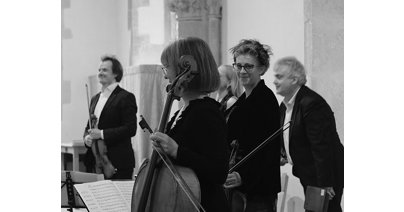 See two evenings of live performances at the Holy Trinity Church in Minchinhampton this May 2022, thanks to Music in Country Churches. Image credit Graham England .