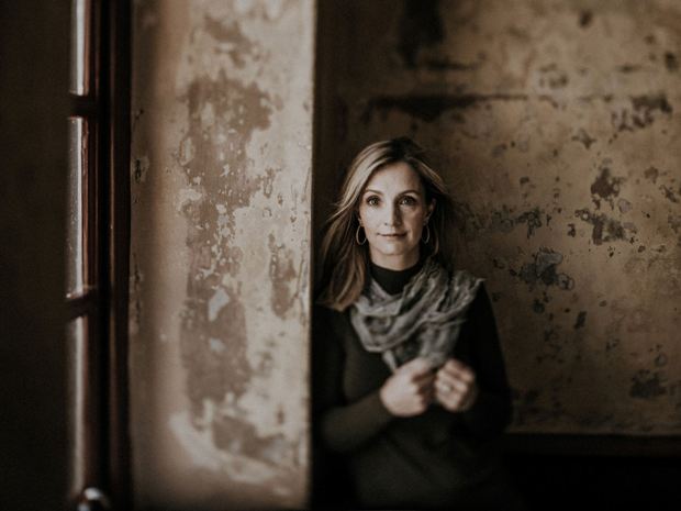 Cara Dillon at The Subscription Rooms 