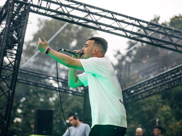 Gardna will be headlining Renegade at Cafe Rene.