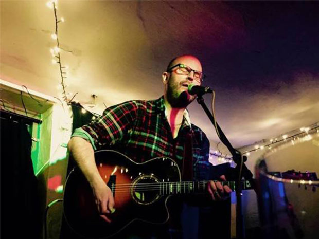 Join Steve Pledger for a night of music entertainment in Gloucester.