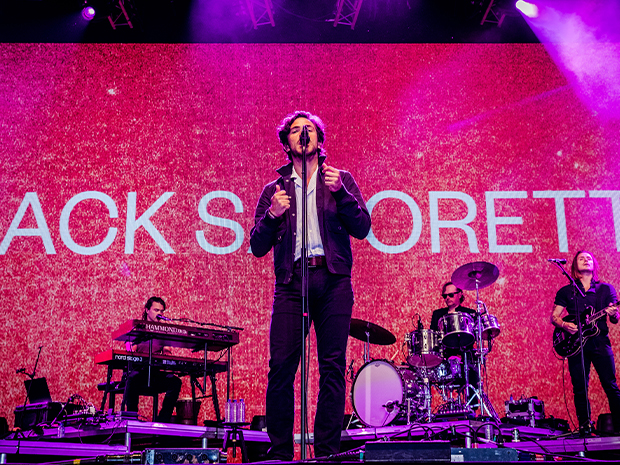 Jack Savoretti is coming to Cheltenham Racecourse