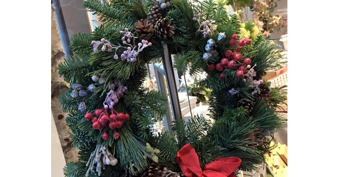 Christmas Wreath and Garland Workshop at The Academy of Flowers