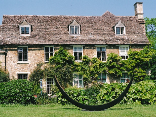 Fresh Air Sculpture Show returns to Quenington this summer 2019.