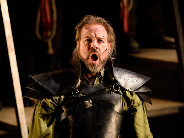 English Touring Opera is performing Verdis Macbeth at the Everyman Theatre.