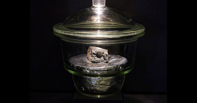 Winchcombe meteorite is dated back to the start of the solar system
