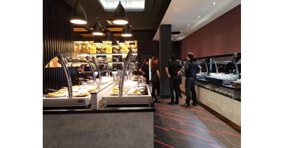 The ViP area offers a hot buffet and unlimited snacks and drinks before your film.