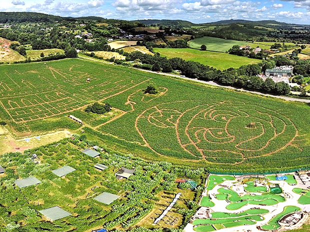 Elton Giant Mazes and Activities Maze are reopening for summer 2021, for the 19th year of family fun in the Gloucestershire countryside.