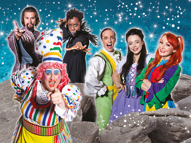 See the swashbuckling traditional family pantomime, King Arthur, at The Roses Theatre in Tewkesbury this November and December 2021.