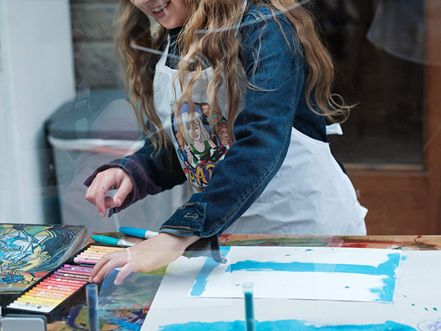 From drawing and sculpting to contemporary fine art practises, kids and teenagers will learn all about the art world in this five-day course, taking place in Gloucester this April 2022. Image credit Jennifer Adams .