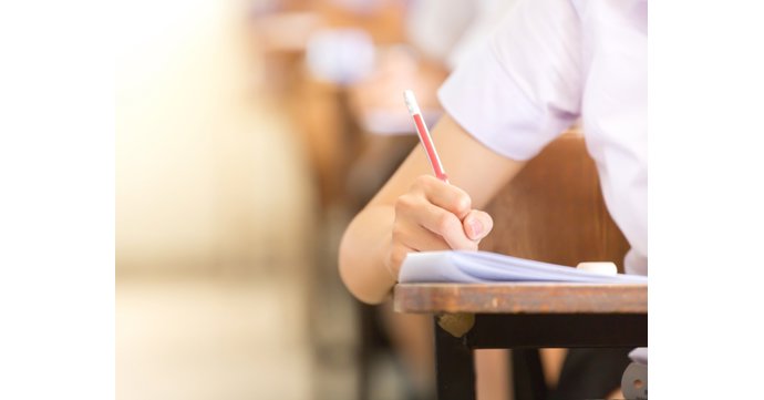 Registration extended for the grammar school entrance test in Gloucestershire 