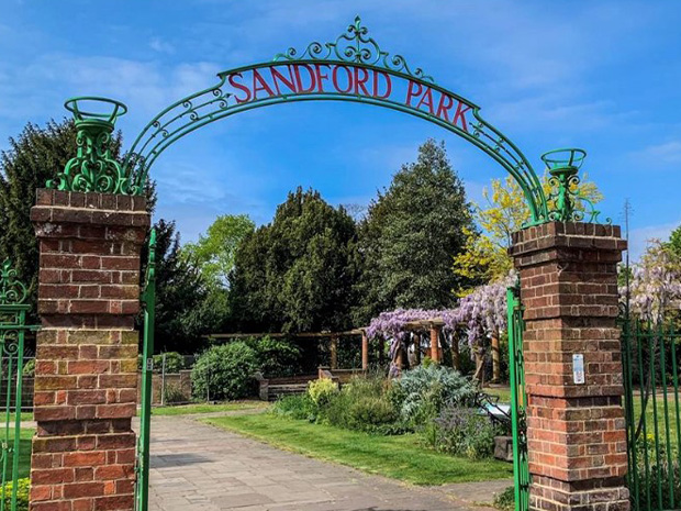 Join in the Jubilee fun in Cheltenham this June 2022 with the Friends of Sandford Park.