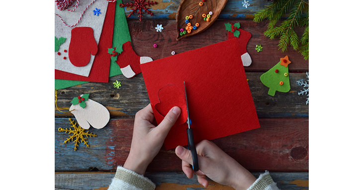 Kids can take part in free Christmas arts and craft sessions at Regent Arcade, this November and December 2021.