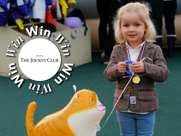 SoGlos has four tickets up for grabs for a family day at The November Meeting 2021 at Cheltenham Racecourse.