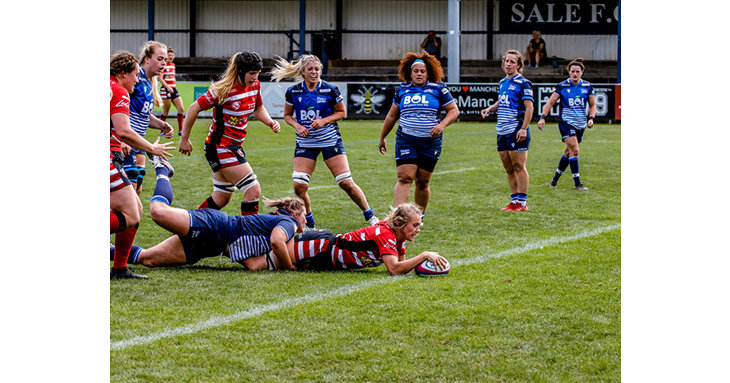 Just one point separates Gloucester-Hartpury and Harlequins Women in the Allianz Premier 15s table this October 2021.