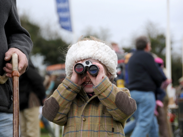 Experience a thrilling family day out at Andoversford Races this April.