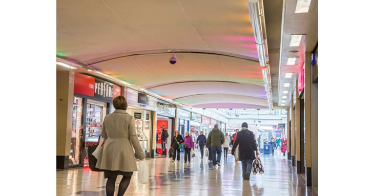 Christmas shoppers in Gloucester can park for free on Thursdays throughout December 2021 at Kings Walk and Eastgate Shopping Centre.