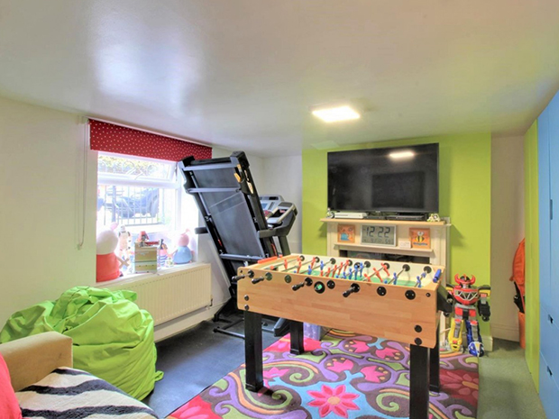 With so many rooms spread across four floors, theres plenty of flexibility to create a home office, formal dining room or even a games room.