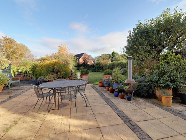 It also benefits from a third of an acre of grounds, including a paved patio thats ideal for entertaining.