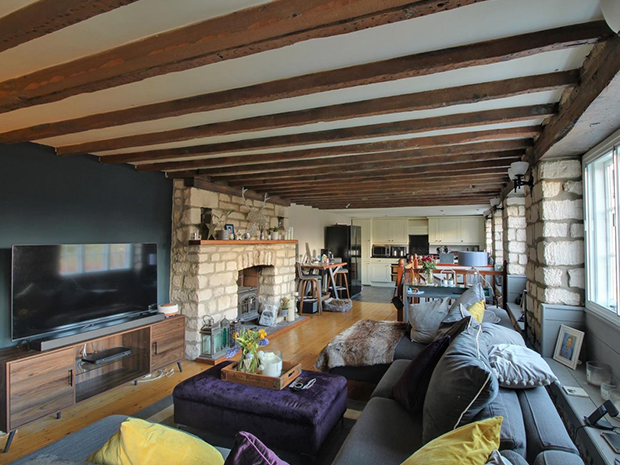The property offers a spectacular living and dining space thats both cosy and modern.