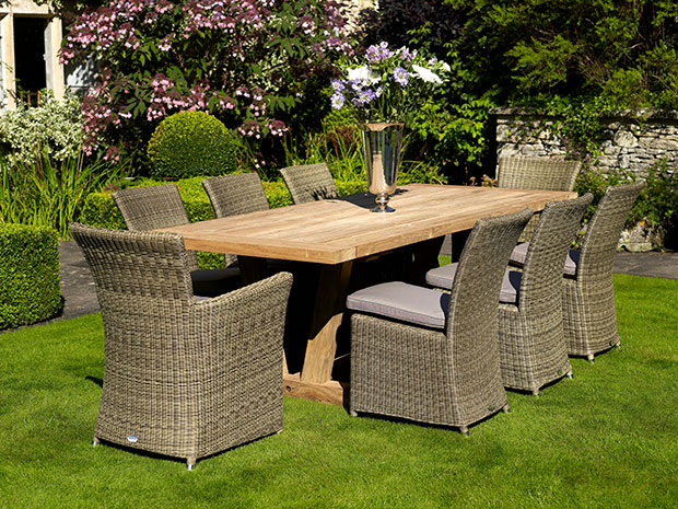 Make savings of up to 70 per cent during the fantastic spring sale.