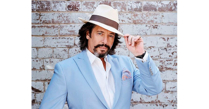 Laurence Llewelyn-Bowen to present Netflix’s Instant Hotel 