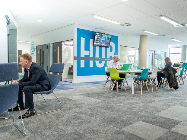 The application process for Gloucestershire's Covid-19 recovery grants were paused by Gloucestershire Growth Hub after the first 65-minutes.