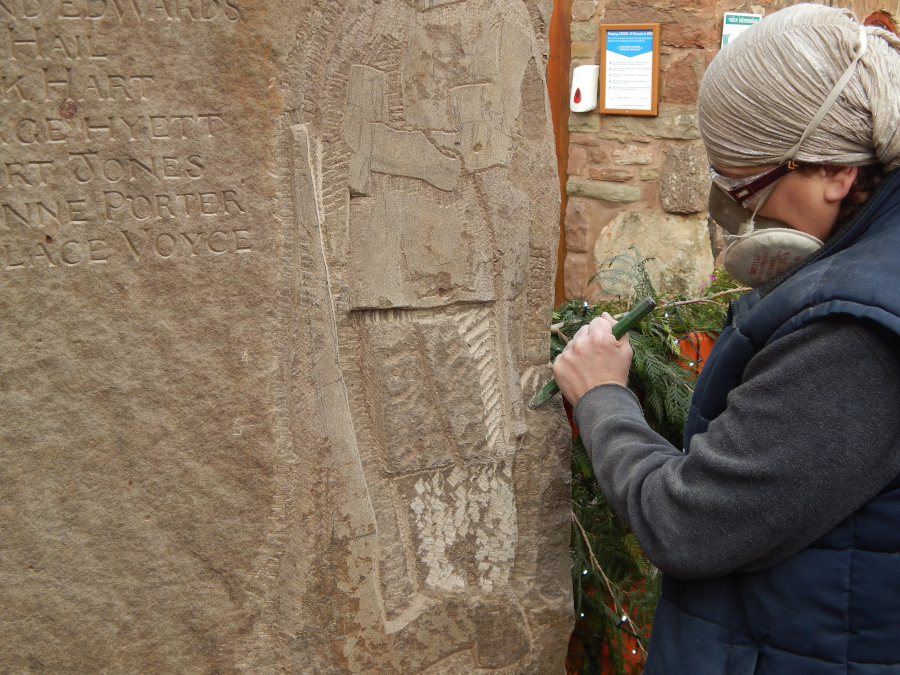 Lest we forget  Forest of Dean-based sculptor and businesswoman, Caroline Horwood, has created a spectacular memorial which records the names of fallen servicemen from Mitcheldean and Abenhall.