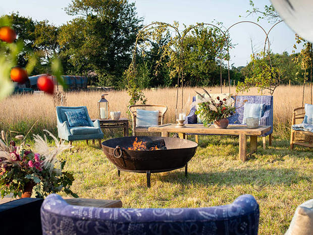 The stunning harvest supper was created in a hayfield near Cirencester.