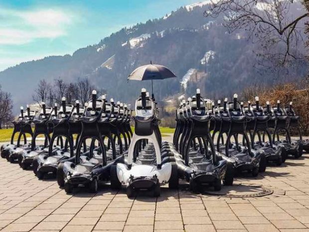 Gloucestershire golf business doubles in size and creates jobs