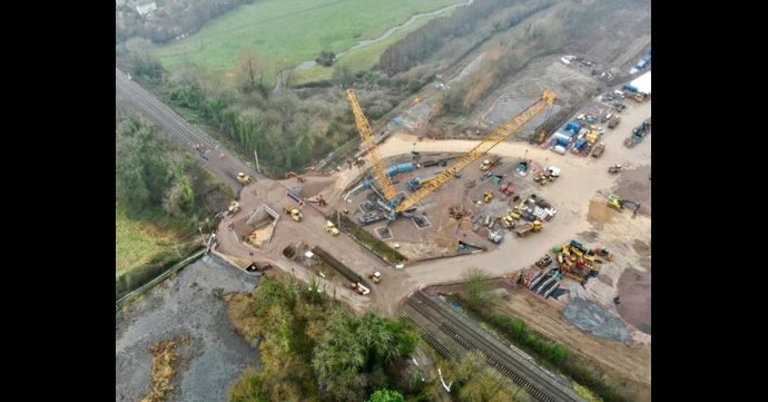 New railway bridge keeps multi-million pound Stroudwater Canal restoration on track  