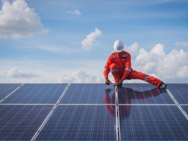 Gloucestershire solicitors helps make £7.5 million Sureserve takeover possible