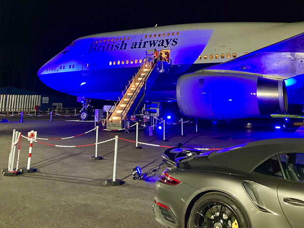 Jumbo jet to become new Gloucestershire party venue