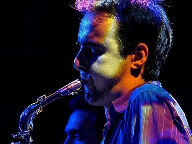 Jazz saxophonist Dom Franks and his trio will be performing a socially distanced gig at Smokey Joes.