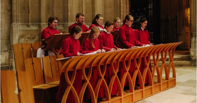 Free Carols on the Hour service returns to Gloucester Cathedral this Christmas